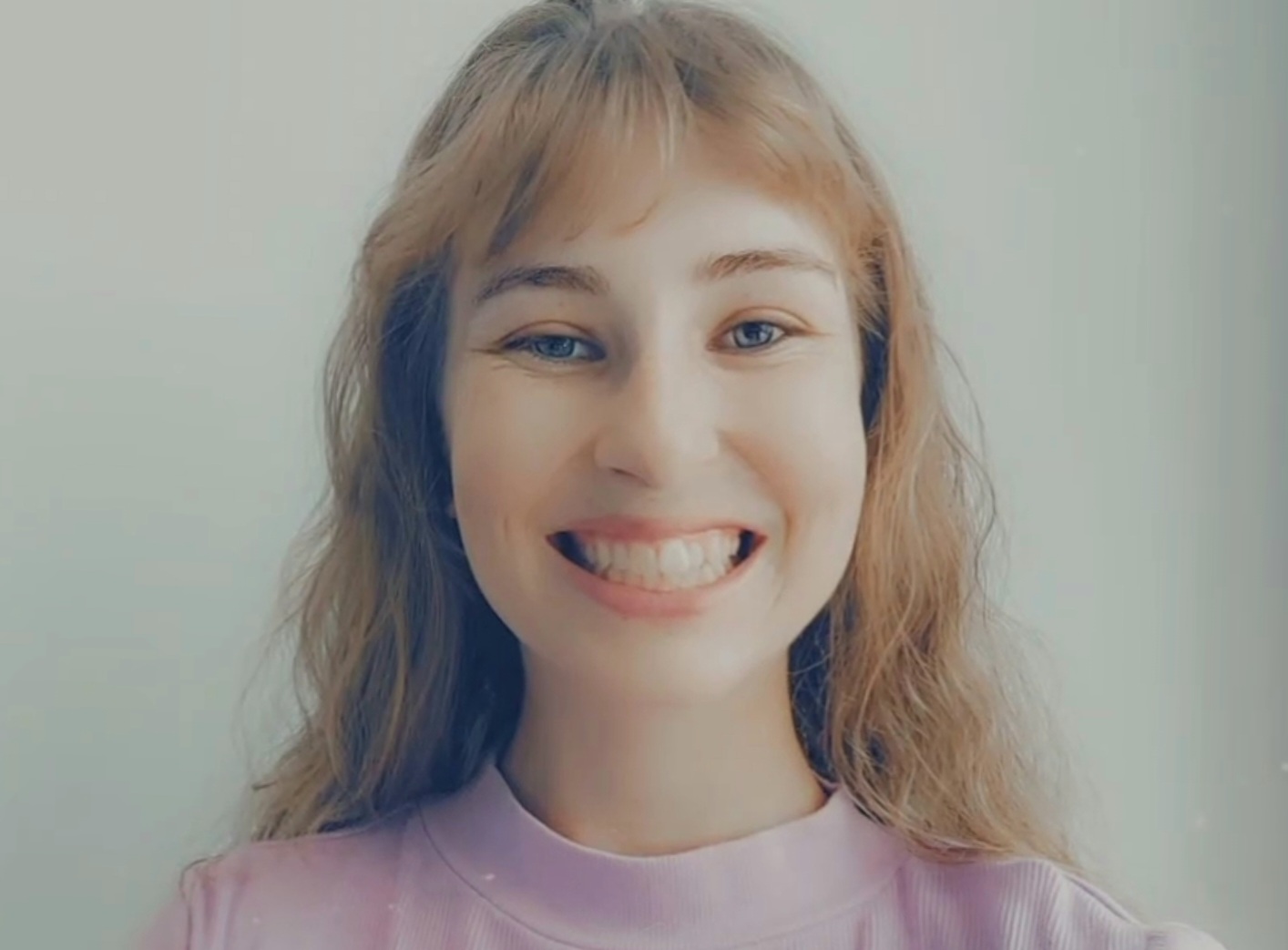 Headshot Paula Haltmann